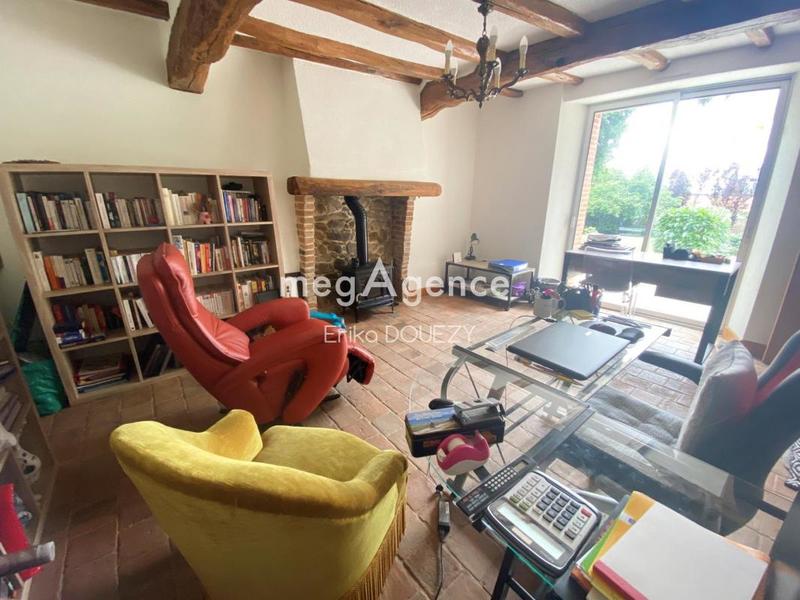 Maison - 245 m² - 9 pièces
