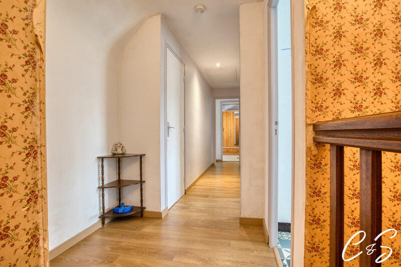 Maison ancienne - 96 m² - 4 pièces