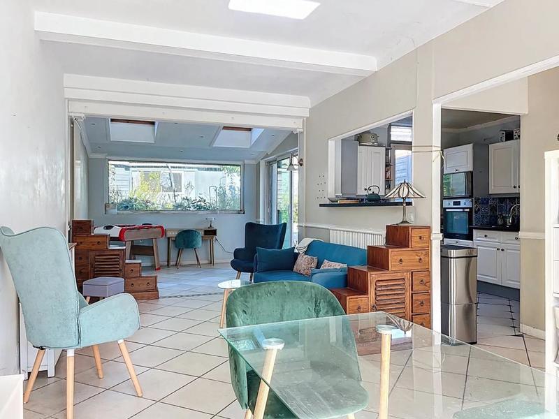 Maison - 85 m² - 5 pièces