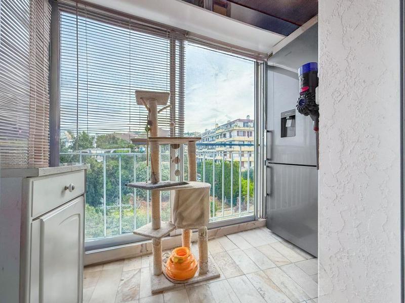 Appartement - 64 m² - 4 pièces