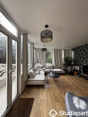 Chambre - 16 m² - 1 pièce