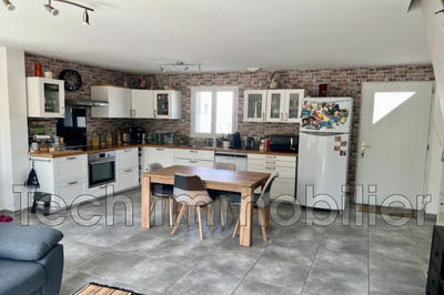 Villa - 83 m² - 4 pièces