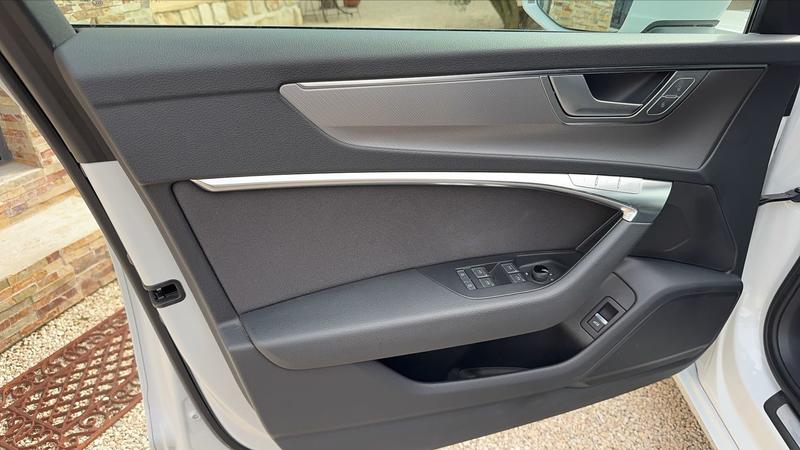 Audi A6 Avant V 40 Tdi 204 Mild Hybrid Quattro s-Tronic 7 Business Executive - Automatique