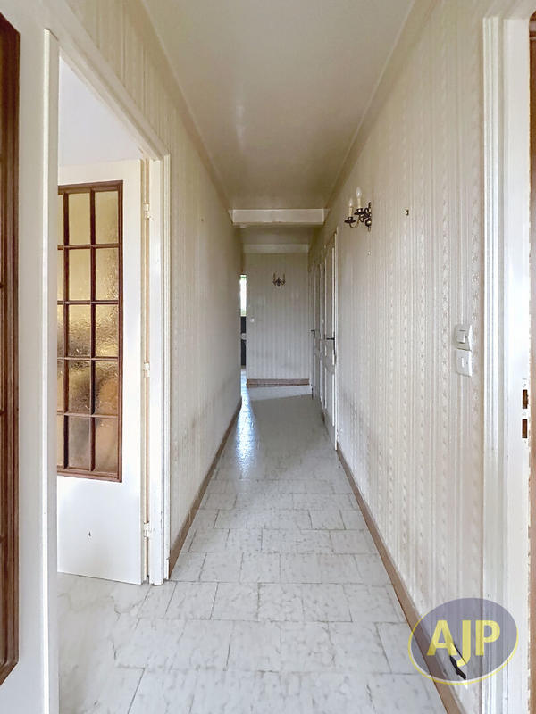 Maison - 123 m² - 4 pièces