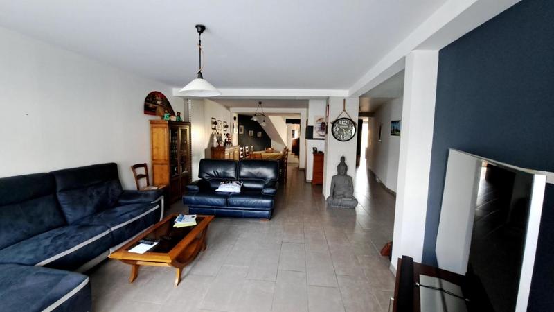 Maison - 284 m² - 7 pièces