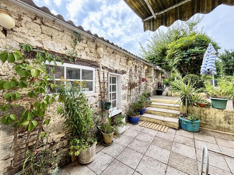 Maison de ville - 96 m² - 5 pièces