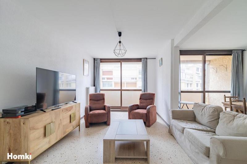 Appartement - 84 m² - 3 pièces