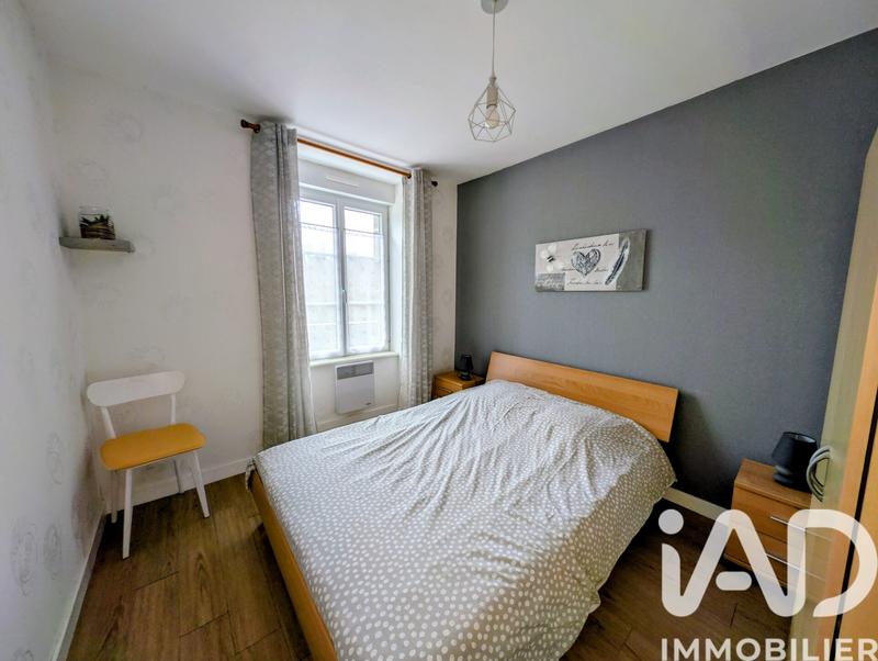 Maison - 214 m² - 8 pièces