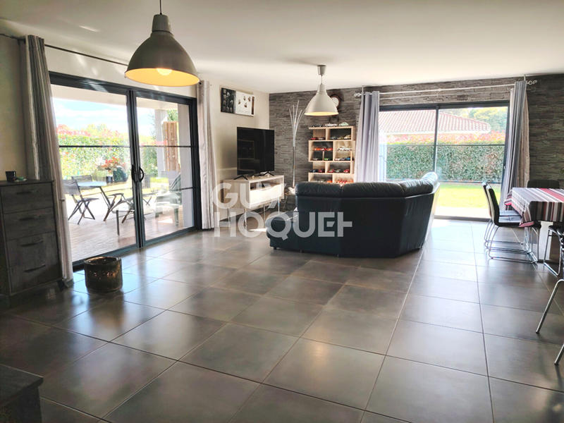 Maison - 147 m² - 5 pièces