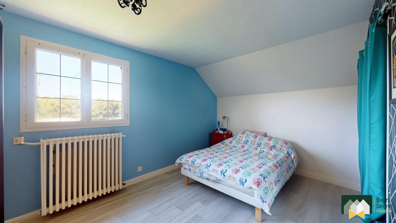 Maison - 256 m² - 10 pièces