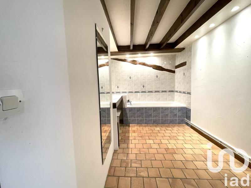 Maison - 372 m² - 9 pièces