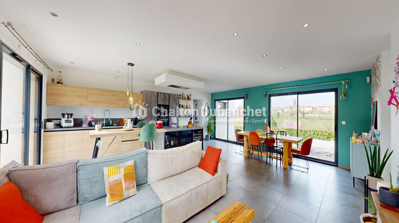 Maison - 158 m² - 5 pièces