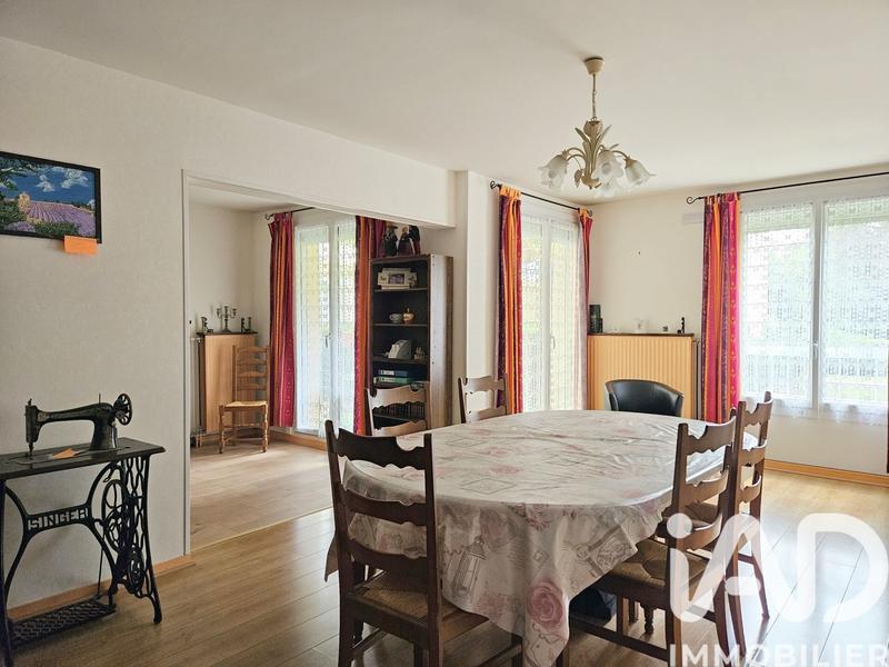 Appartement - 81 m² - 4 pièces