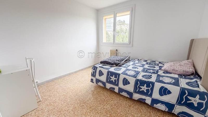 Appartement - 81 m² - 5 pièces