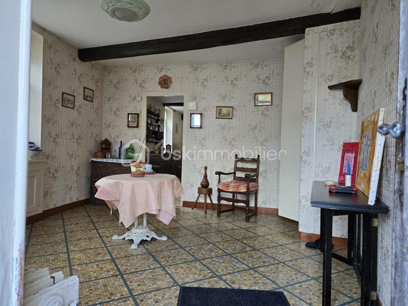 Maison en pierre - 185 m² - 6 pièces