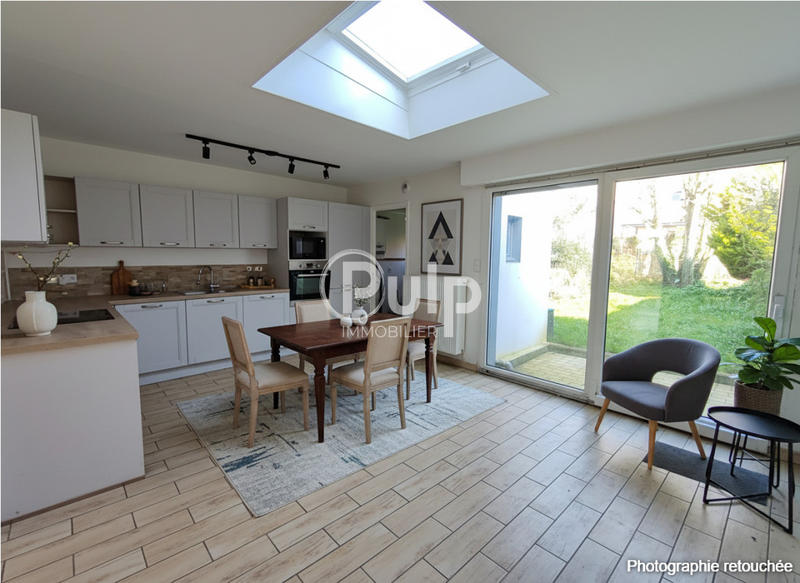 Maison - 140 m² - 7 pièces