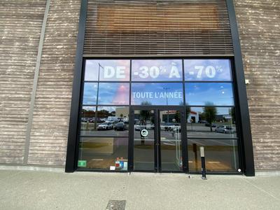 Local commercial - 417 m²