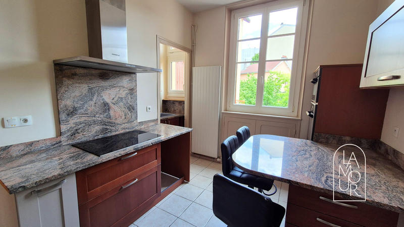 Appartement - 113 m² - 5 pièces