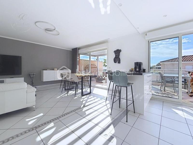 Appartement - 72 m² - 3 pièces