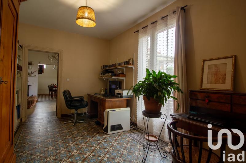 Maison - 255 m² - 11 pièces