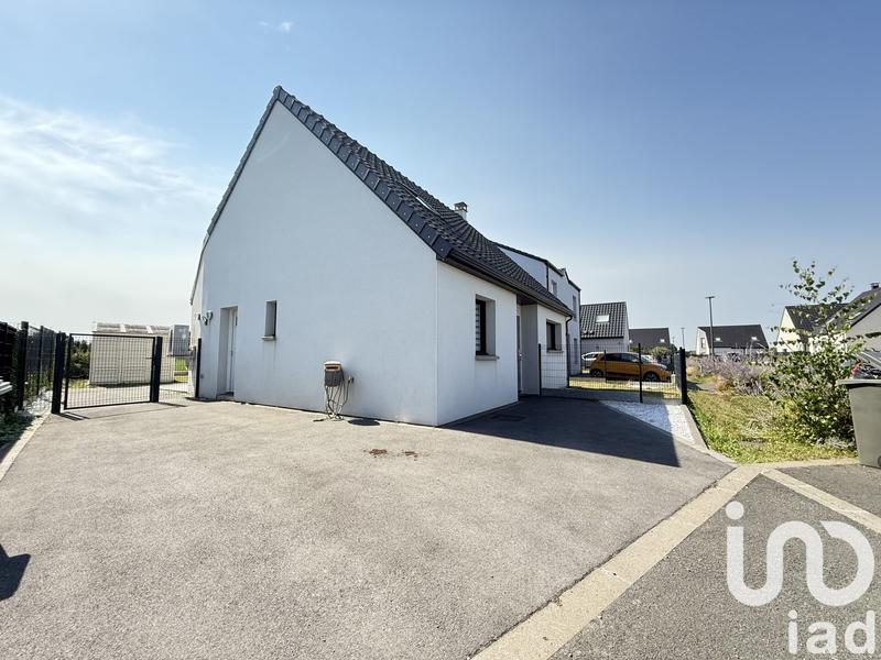 Maison - 99 m² - 4 pièces