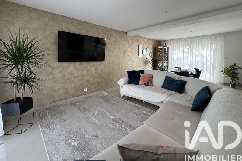 Maison - 125 m² - 6 pièces