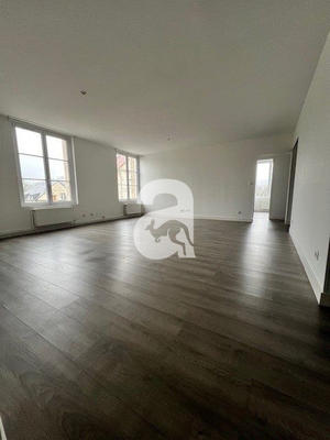 Appartement - 106 m² - 5 pièces