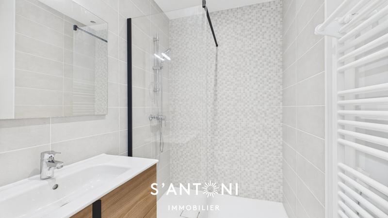 Maison d'architecte - 122 m² - 5 pièces