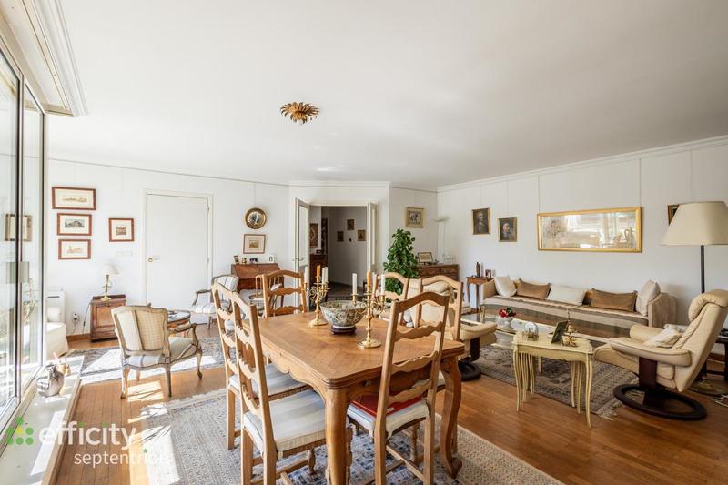 Appartement - 130 m² - 4 pièces