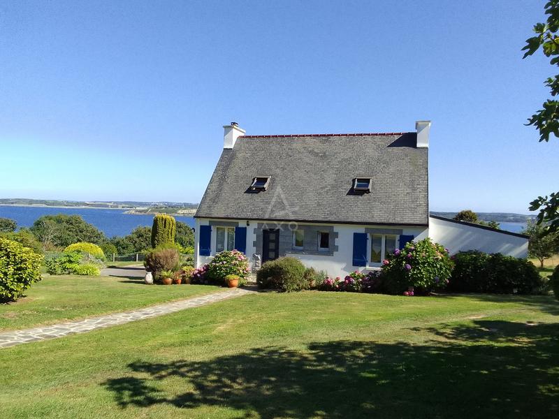 Maison - 155 m² - 7 pièces