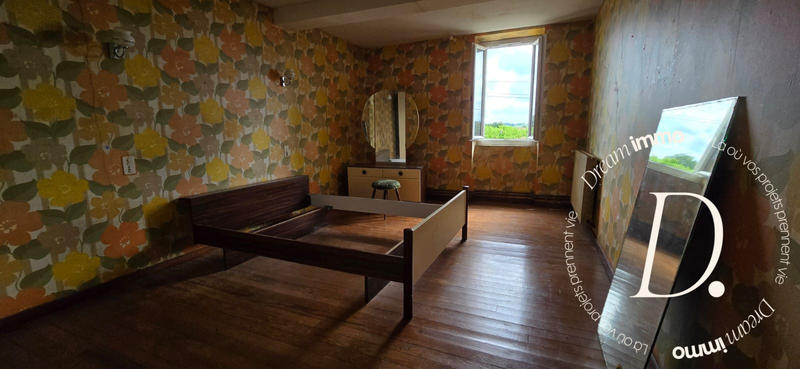 Maison ancienne - 227 m² - 8 pièces