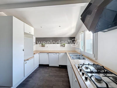 Maison - 79 m² - 4 pièces