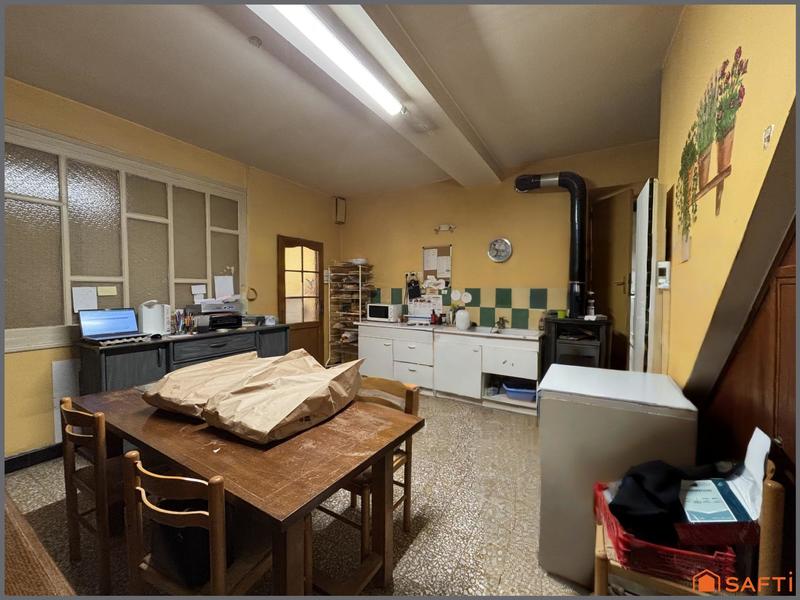 Local commercial - 255 m²