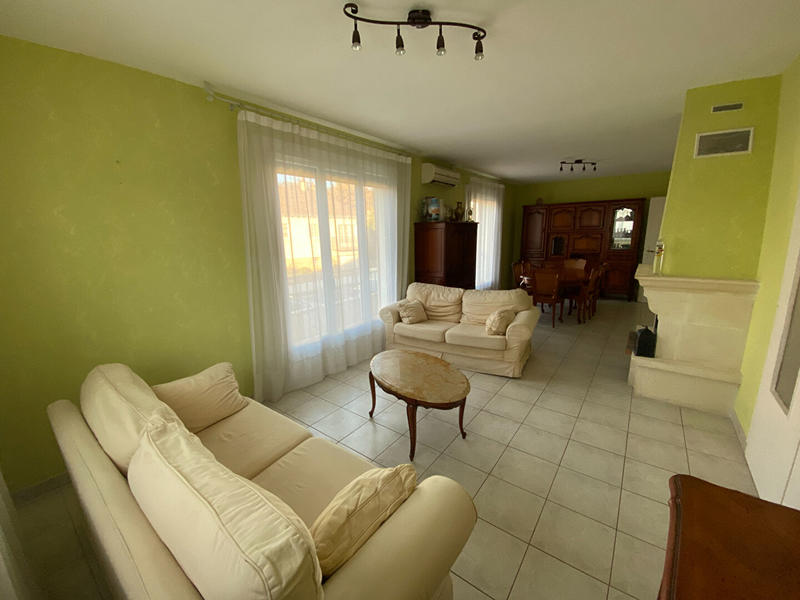 Maison - 98 m² - 5 pièces