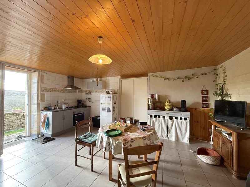 Maison - 110 m² - 4 pièces