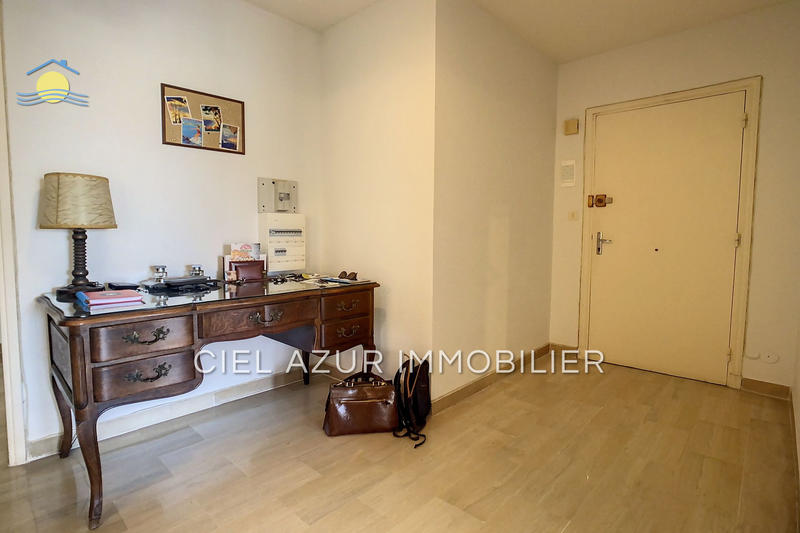 Appartement - 93 m² - 3 pièces
