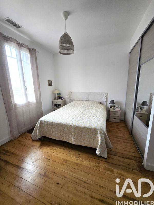 Maison - 215 m² - 8 pièces