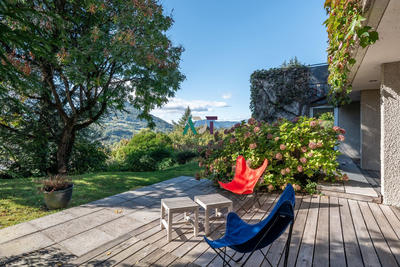 Maison - 220 m² - 8 pièces