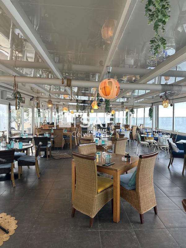 Local commercial - 630 m²