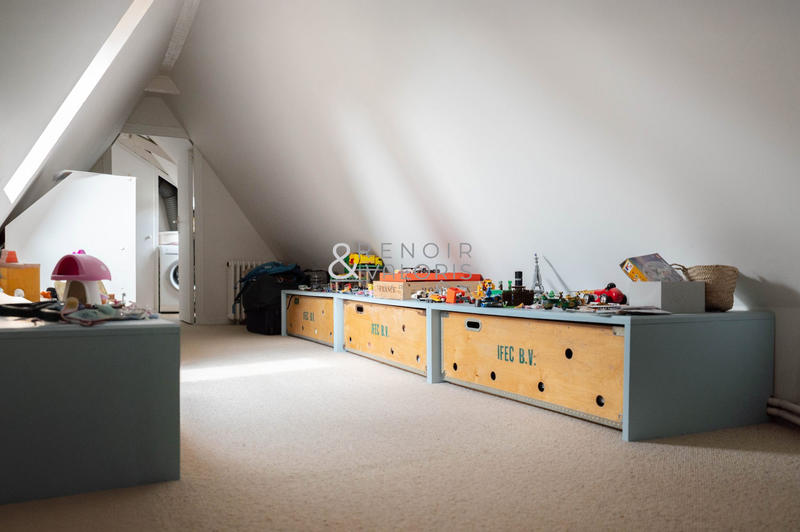 Appartement - 173 m² - 6 pièces