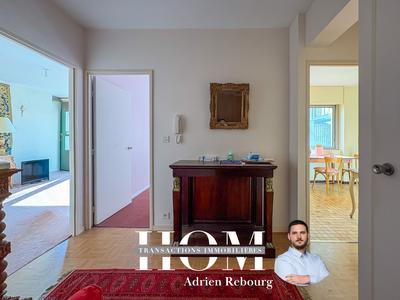 Appartement - 49 m² - 2 pièces