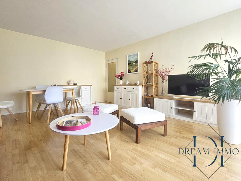 Appartement - 64 m² - 2 pièces