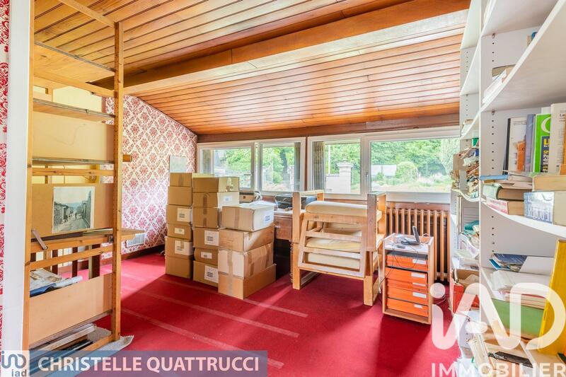 Maison - 182 m² - 8 pièces