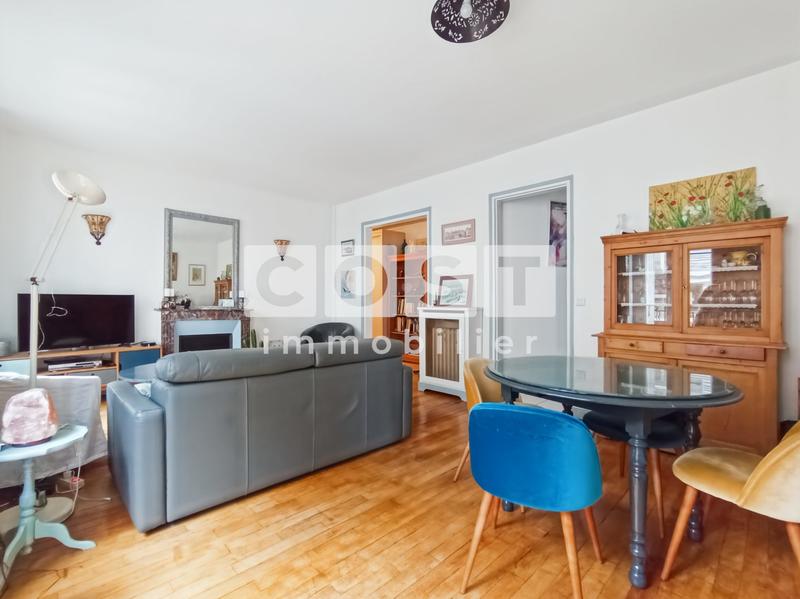 Appartement - 75 m² - 3 pièces