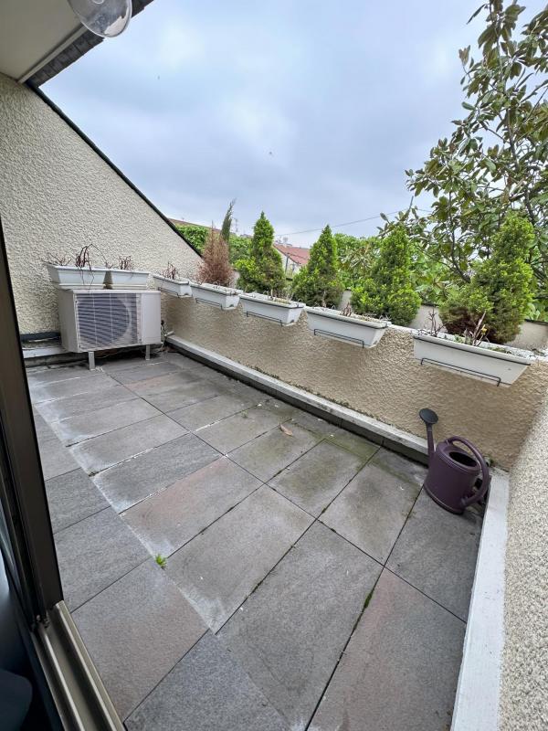 Maison d'architecte - 218 m² - 5 pièces