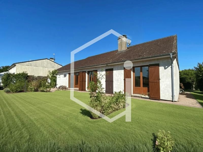 Maison - 90 m² - 4 pièces