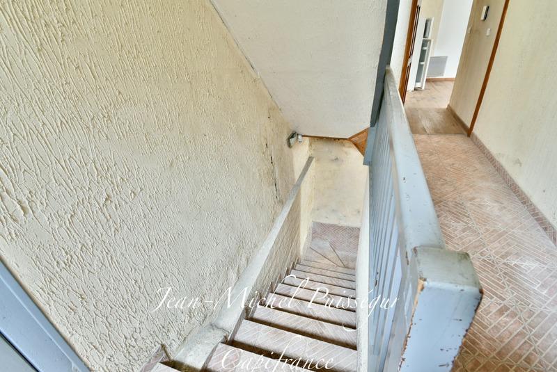 Immeuble - 220 m² - 10 pièces