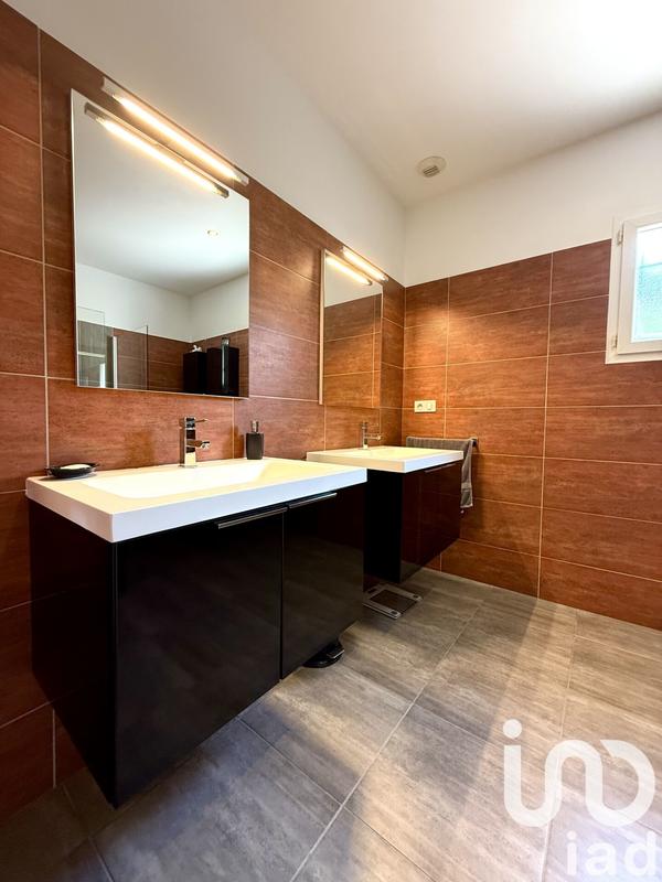 Maison - 187 m² - 5 pièces