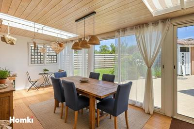 Maison - 170 m² - 6 pièces