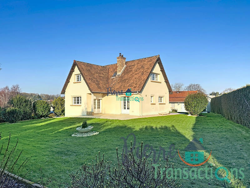 Maison - 97 m² - 5 pièces